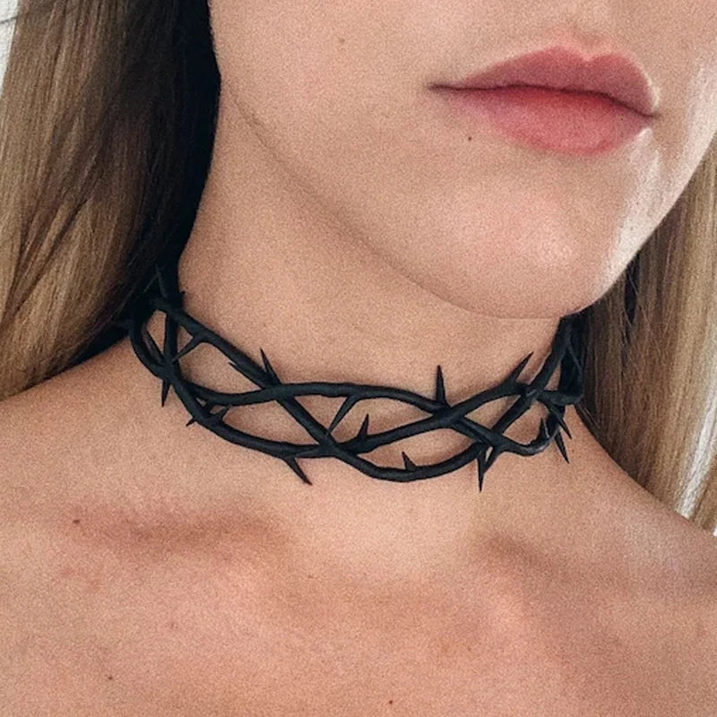 Velvet Thorn Choker